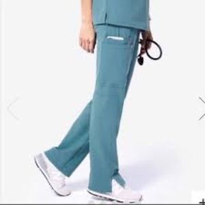 Figs Kade cargo Scrub pants